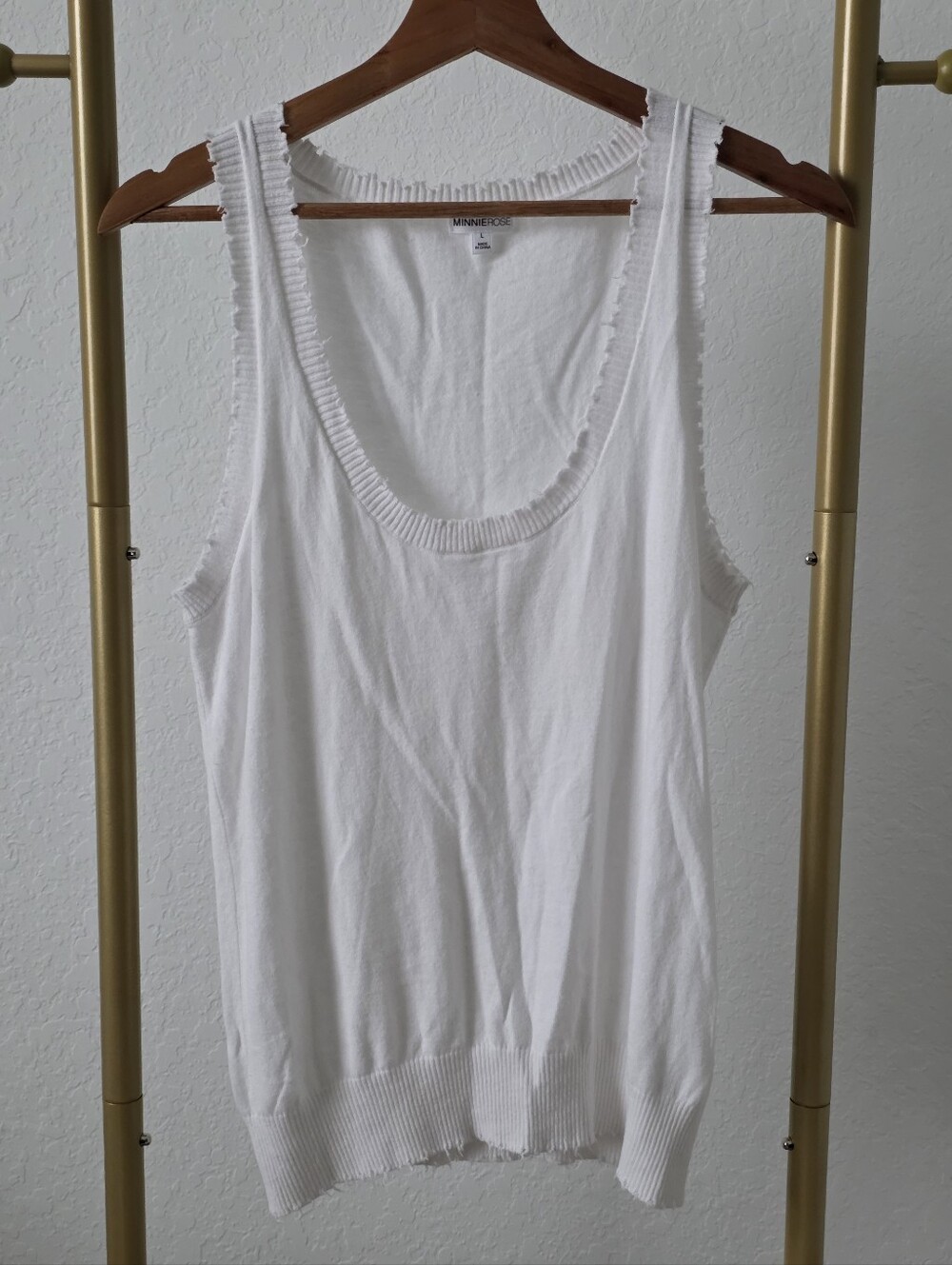 Women's White Sleeveless Knit Tank Top - Classic Chic